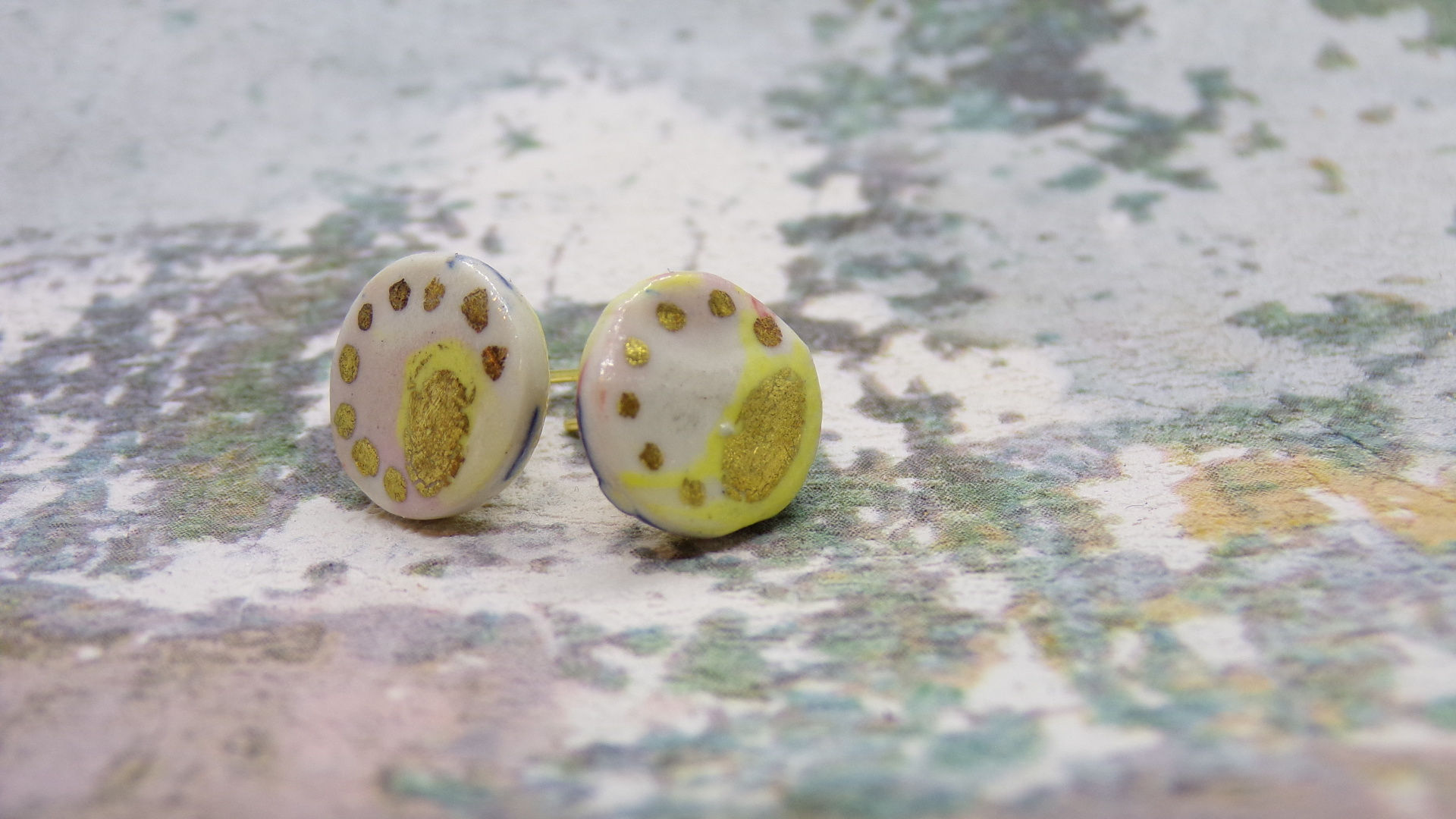 Porcelain moon stud earrings with 22ct gold accents