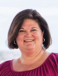 JulieStanley_10_Headshot.jpg
