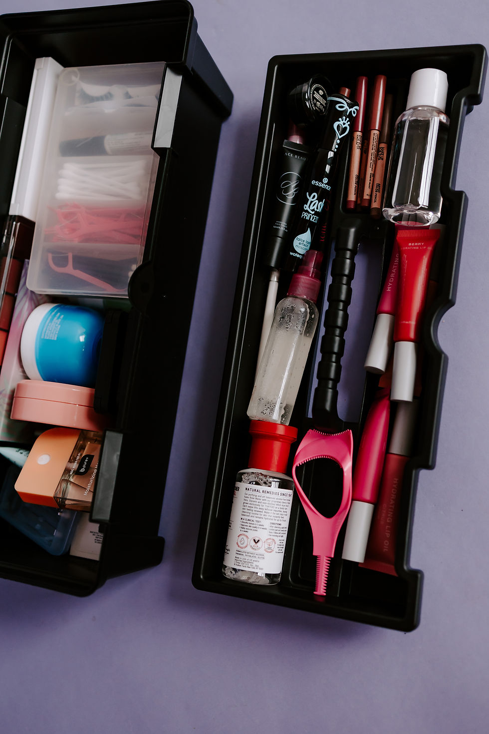 My goal is to make sure every person feels confident, prepared, and inspired by the end of the course regardless of your makeup skill level. Here’s a clear look at what I provide in my makeup training programs to help you build skills and succeed (and even turn it into a career if you want).