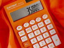 Orange Calculator 