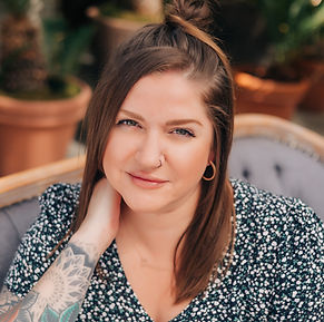 MeganLight_Headshot_AThousandWordsPotography_July2023_ (116).jpg