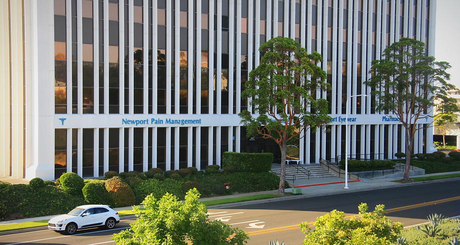 Front of building.JPG