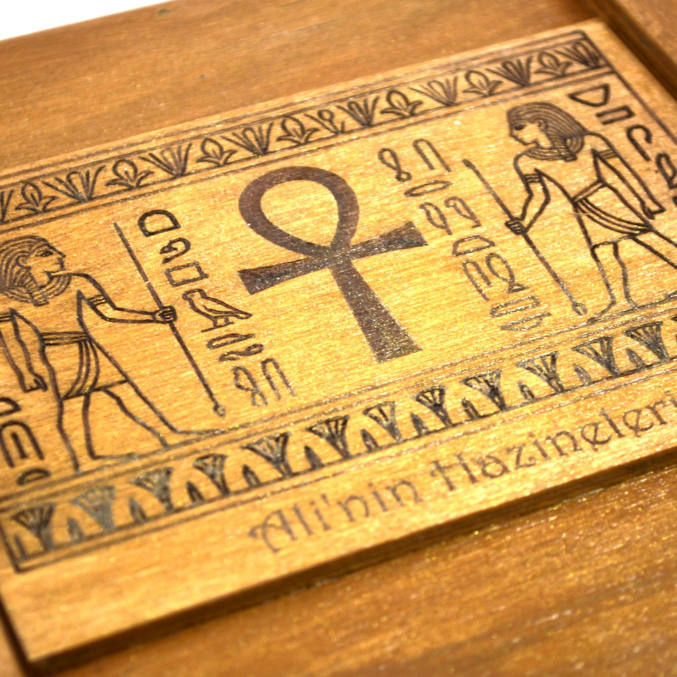 Thumbnail: Kişiye Özel Asma Kilitli Ahşap Kutu 30x16x10 cm Ahşap Dekoratif Hediyelik