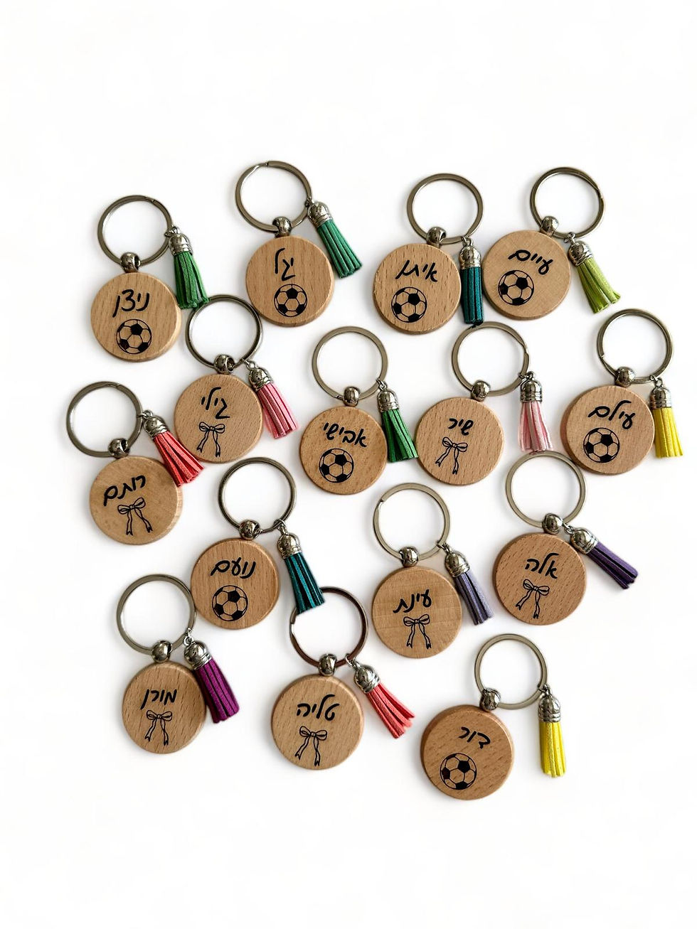 Bamboo keychain with name and illustration engraving