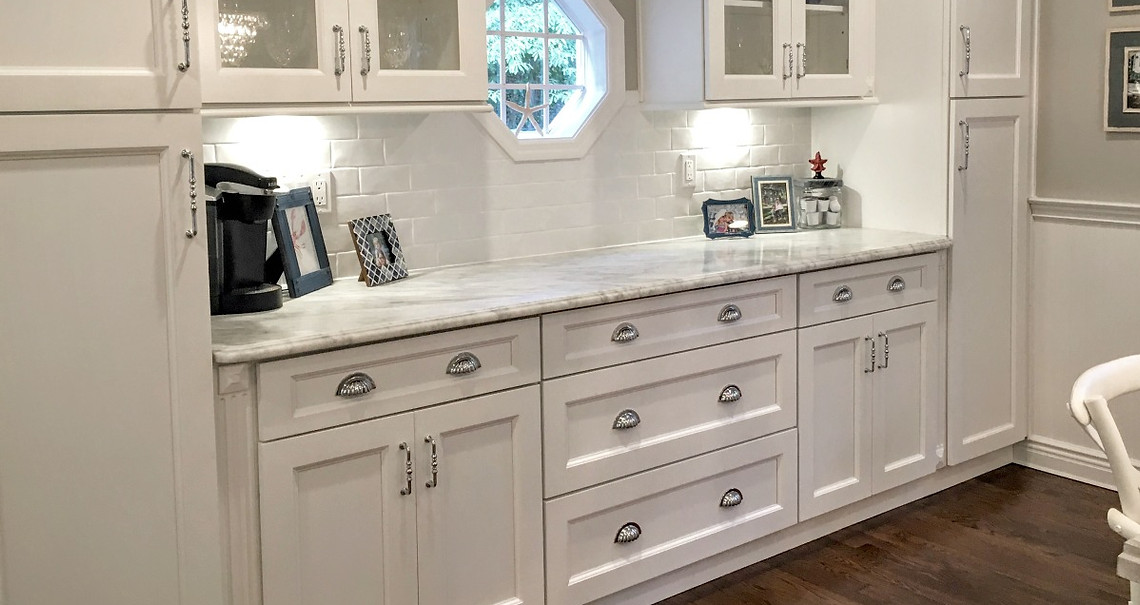 Signature White Cabinet 8.jpg