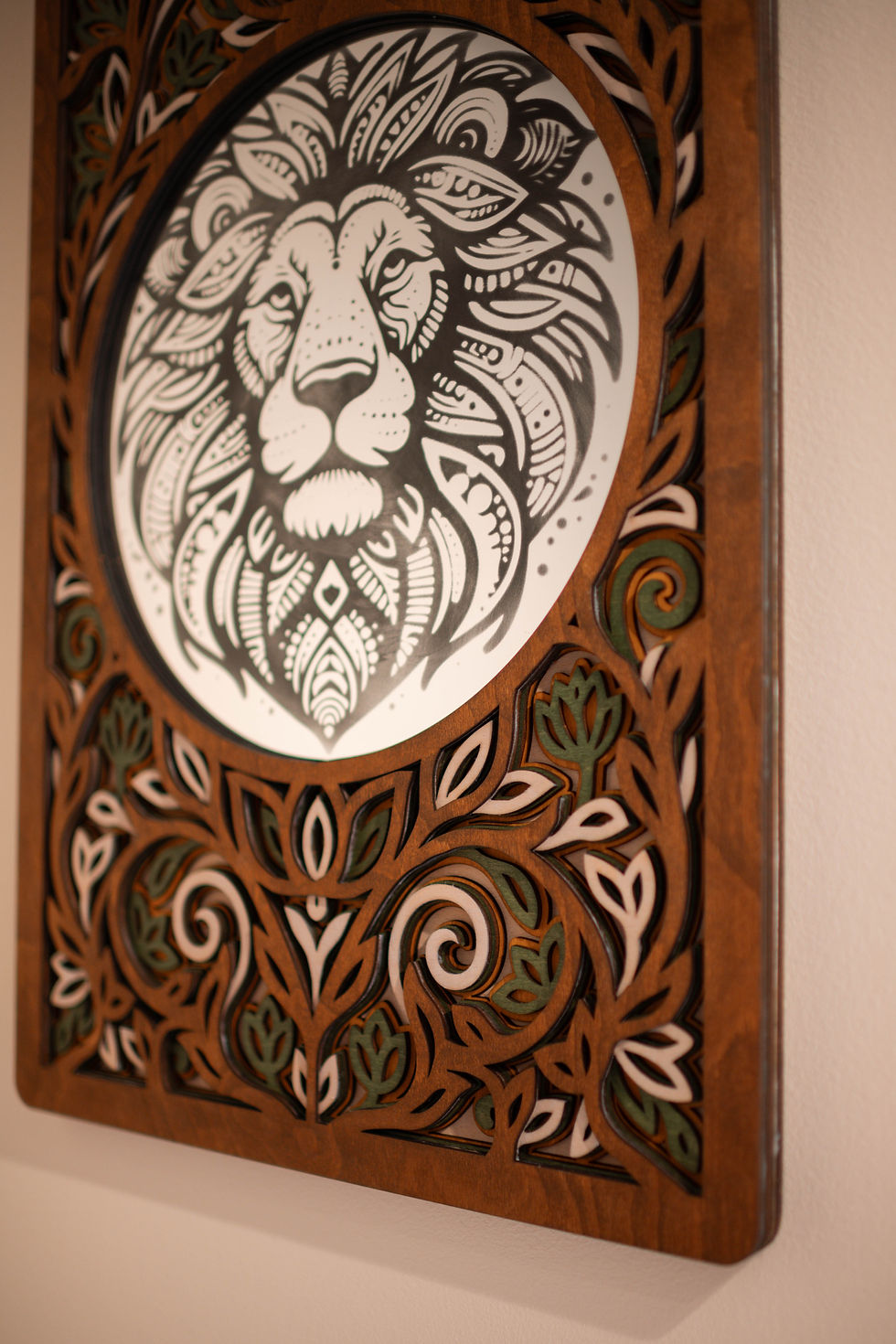 Thumbnail: Multi-Layer Photo Frame with lion and leaf pattern
