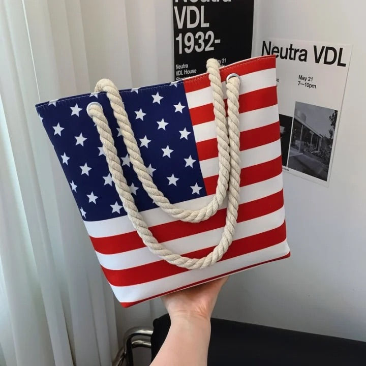 Thumbnail: Women's USA Flag Shoulder Bag