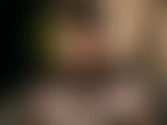 Geolier da un balcone a Napoli: “Ora fischiamo noi a loro”, e i fan si scatenano