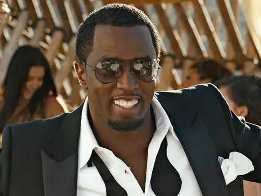 Dal Caos del Processo alla Richiesta di Grazia: Diddy Chiede 14 Mesi di Carcere per Traumi Giovanili