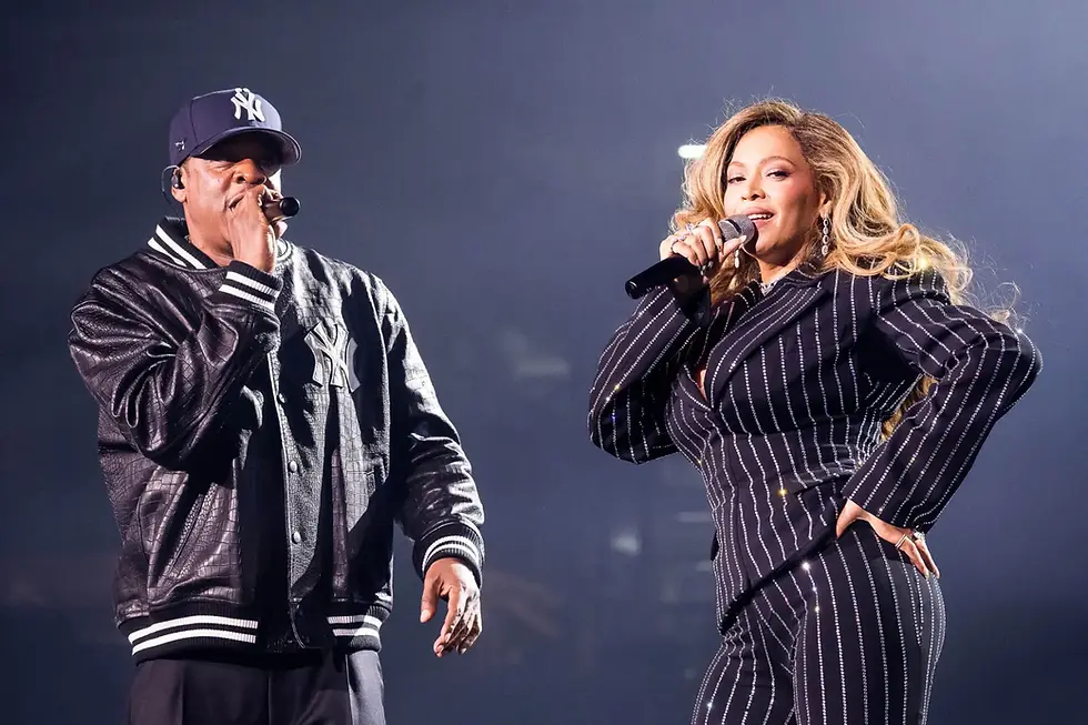 Beyoncé e Jay-Z insieme su Drunk in Love allo Yankee Stadium