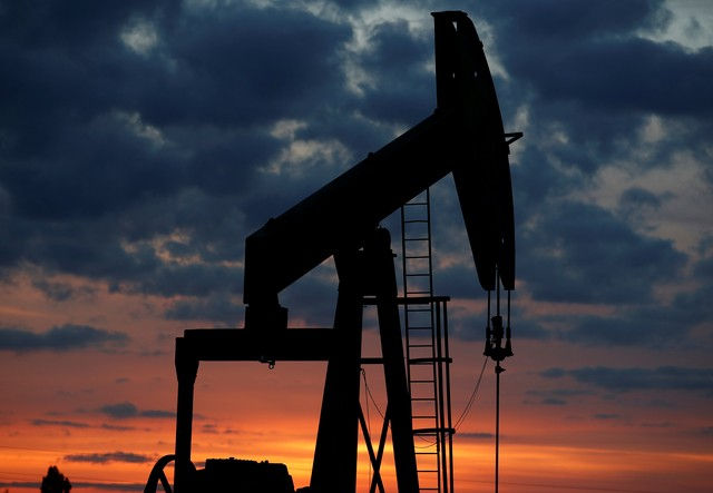 IEA mantém estável projeção de demanda por petróleo, mas alerta sobre oferta da Opep