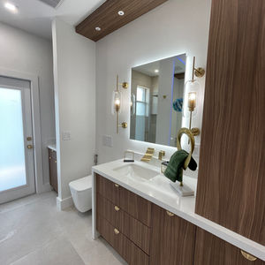 Jardin Cabana Bathroom