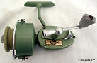 2- HUME L H wind vintage spinning fishin