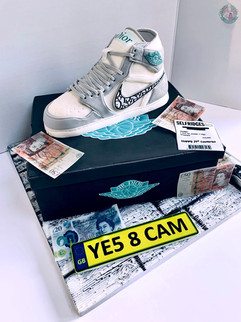 Jordan Dior trainer cake.