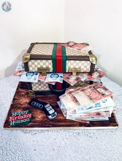 Gucci Money Breifcase Cake.