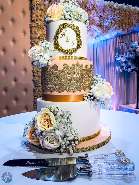 Peach and Gold Wedding Cake.