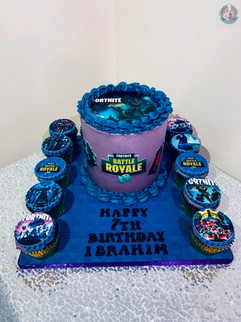 Fortnite Cake.
