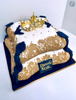 Royal Blue King & Queen Cushion Cake