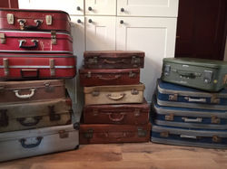 93842651_929125860876591_349779846509677