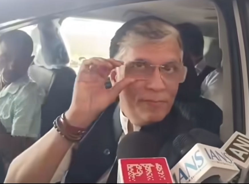 THE CURIOUS CASE OF PAWAN KHERA--DELHI'S BRIGHTEST POLITICIAN by Mihir Srivastava