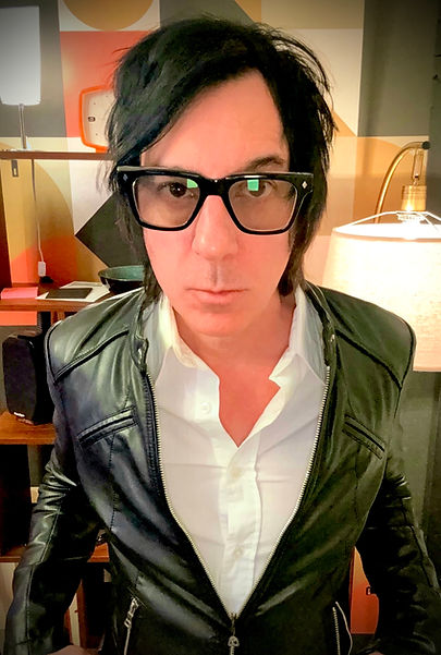 Johnny Monaco Fall vibes, fresh cut... who knew? 🍂🍁