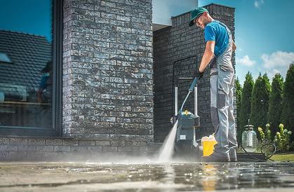 pressure-washer-cleaning-2021-08-26-23-04-49-utc-min.jpg