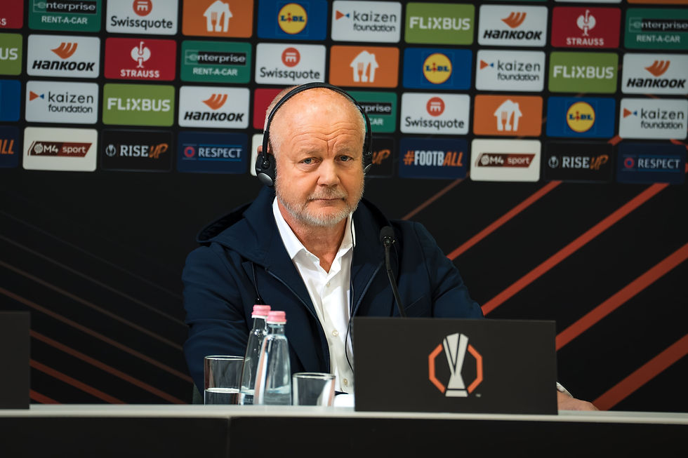 Per-Mathias Høgmo DT del Ludogorets en la rueda de prensa previa al partido. Foto: (Javier Zambrano).