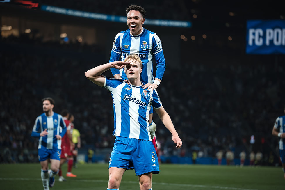 Celebración de gol del FC Porto por parte del jugador Victor Froholdt. Foto: (Javier Zambrano).