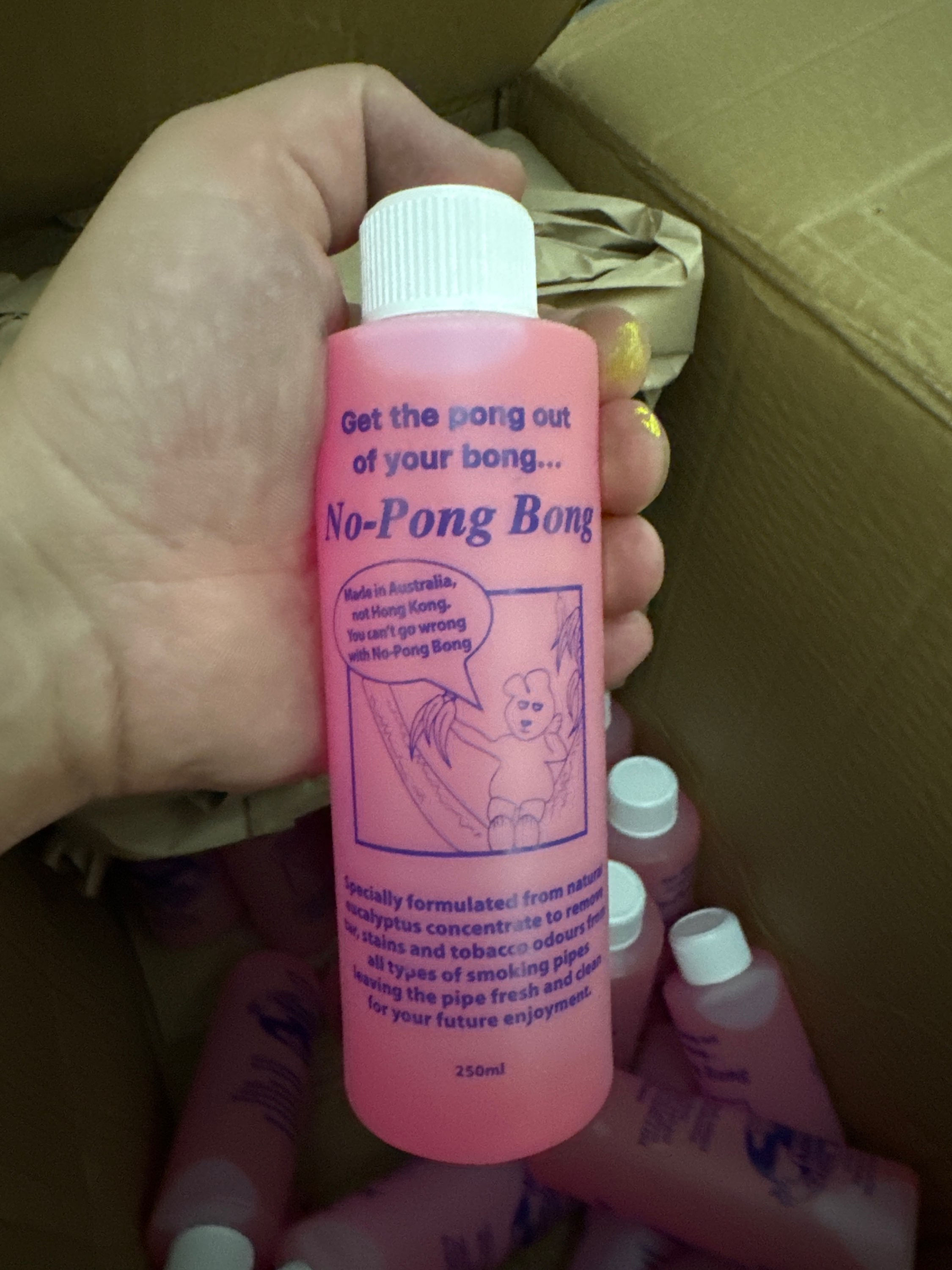 No Pong Bong cleaner