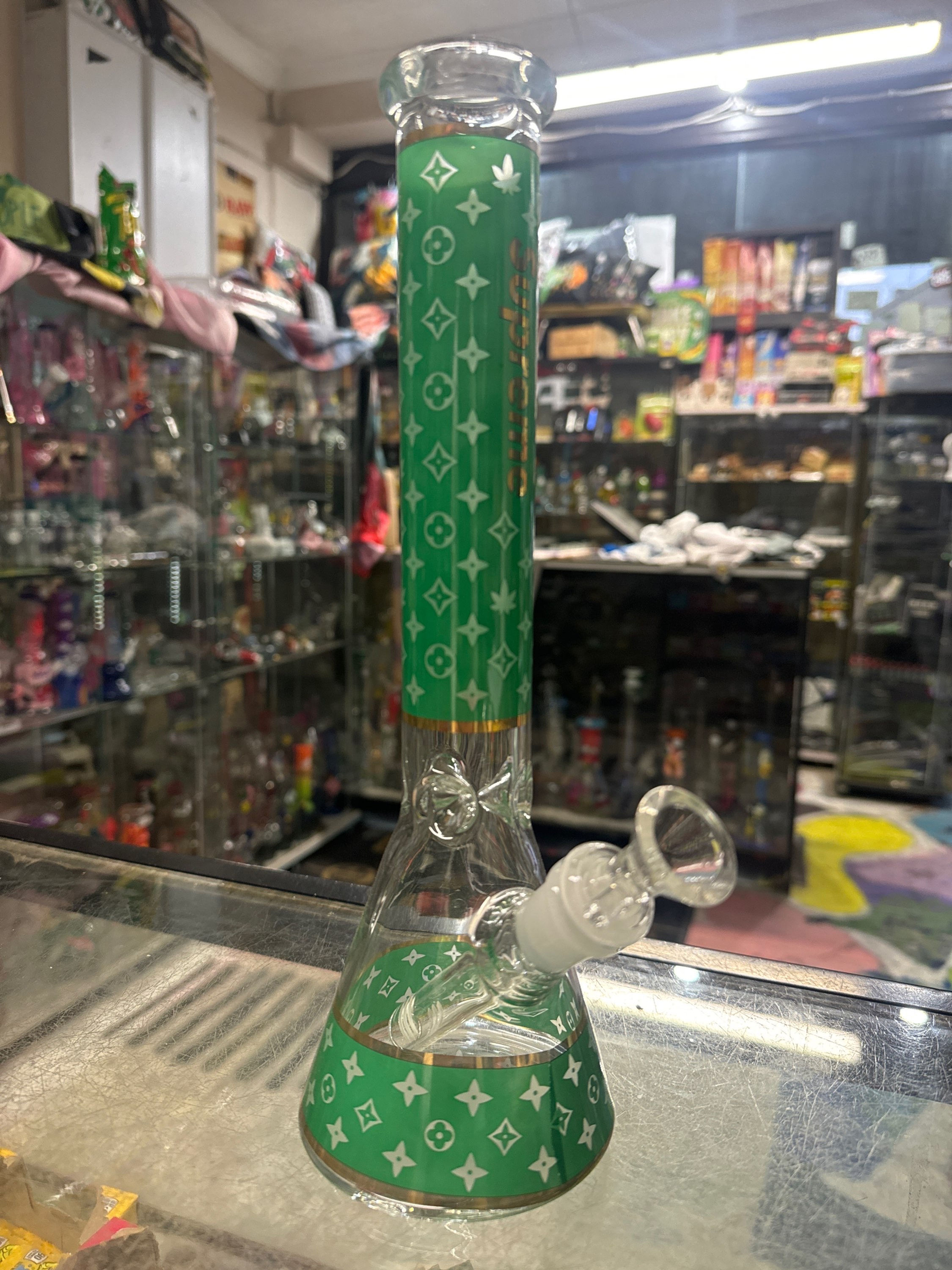 Supreme LV 30cm (Random colour Red, Green or Pink)