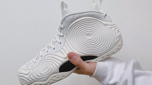 Nike cùng Comme des Garçons Homme Plus ra mắt siêu phẩm giày "vườn thiền"