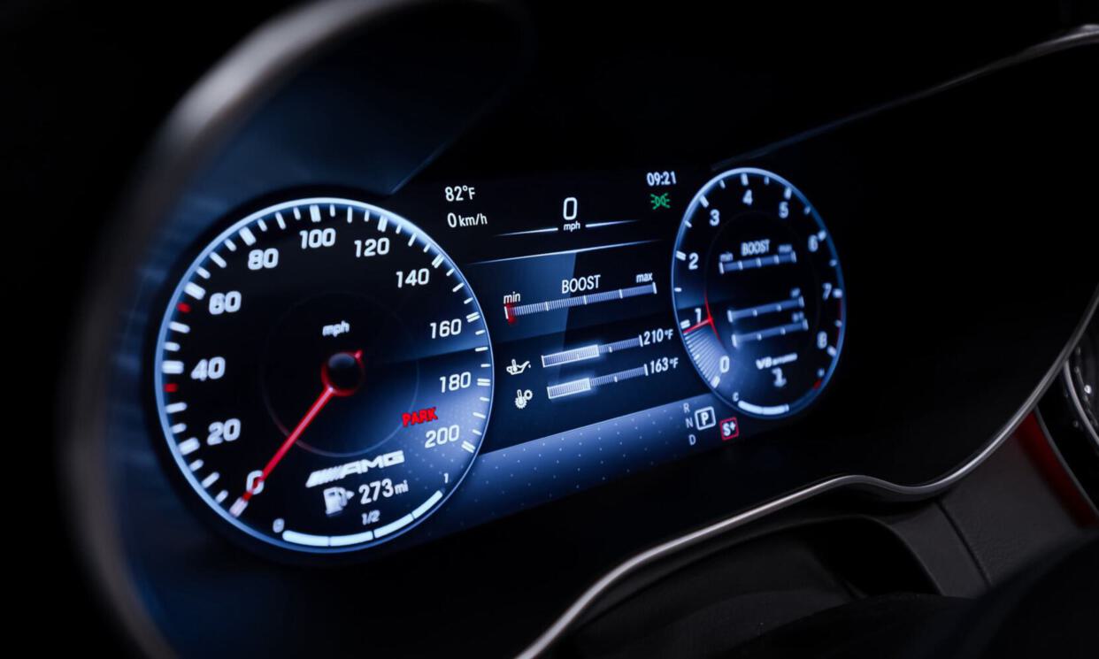 2020 Mercedes-Benz C63s, view 3