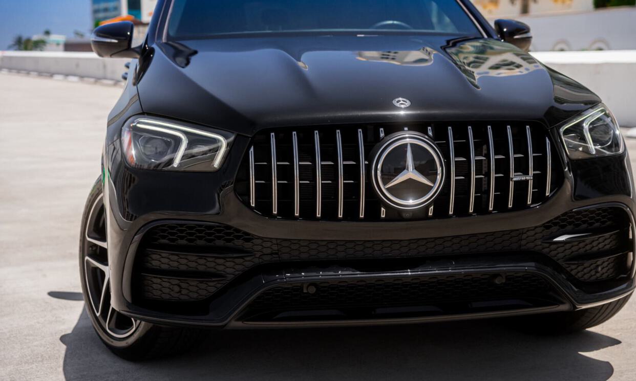 2021 Mercedes-Benz GLE, view 2