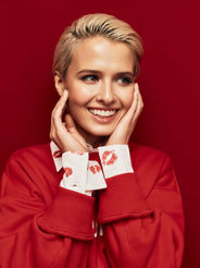 Zarina. Fashion Commercial