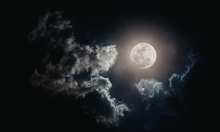 Vollmond Breathwork - TRAUMRAUM 26-2.png