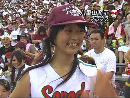 女子高生甲子園高校野球チアガールの笑顔、ミニスカート、、、、、、パンチラにご用心!