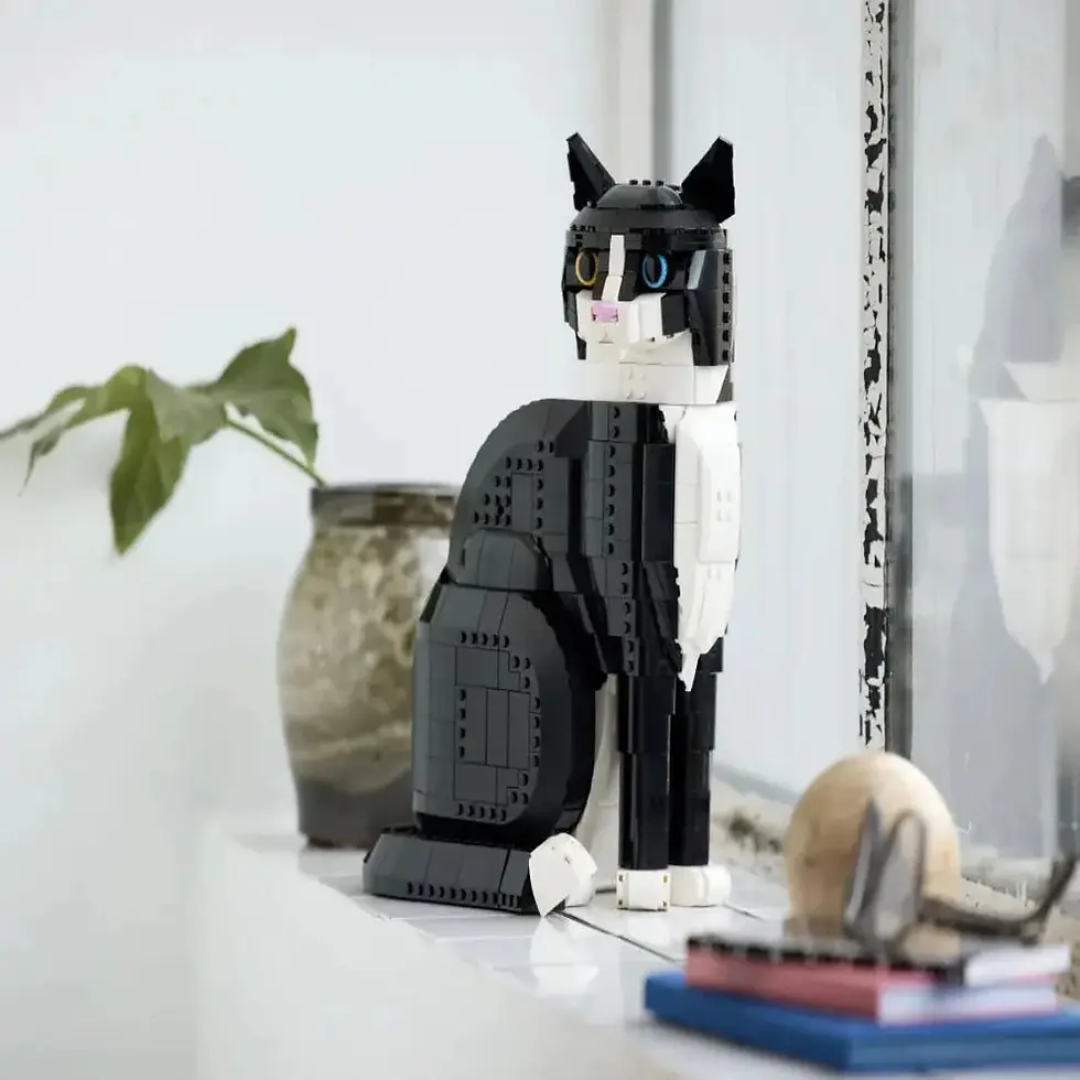 Thumbnail: Lego 21349 Ideas Tuxedo Cat (1710 Pieces)