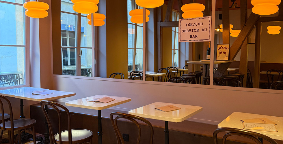 Architecte restaurant et boutique à Versailles | Rénovation de commerce – Ami Studio