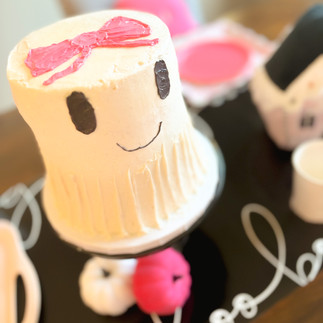 ghosts and bows party cake inspiration
