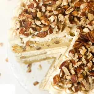 butter pecan cake with brown sugar buttercream
