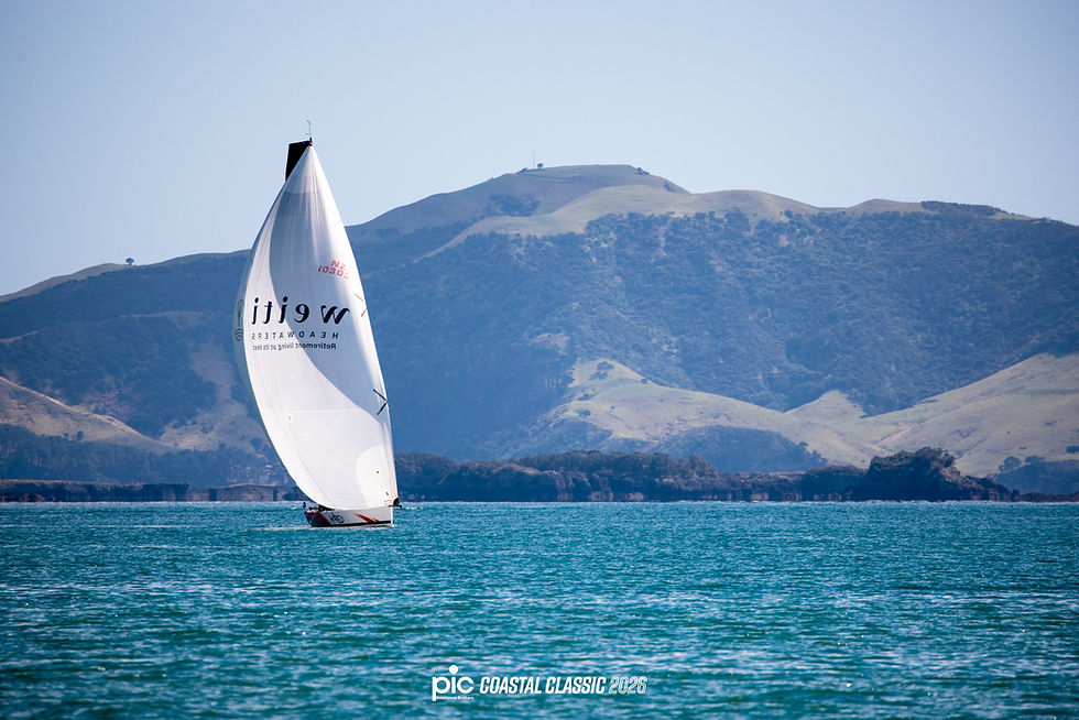 Wired approaching the finish line. Photo: Suellen Hurling / Live Sail Die