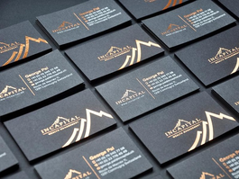 Phương pháp in name card ép kim có những ưu nhược điểm gì?