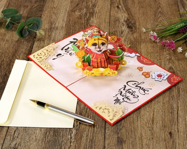 In thiệp Tết là cách để doanh nghiệp thể hiện sự quan tâm đến với khách hàng, đối tác