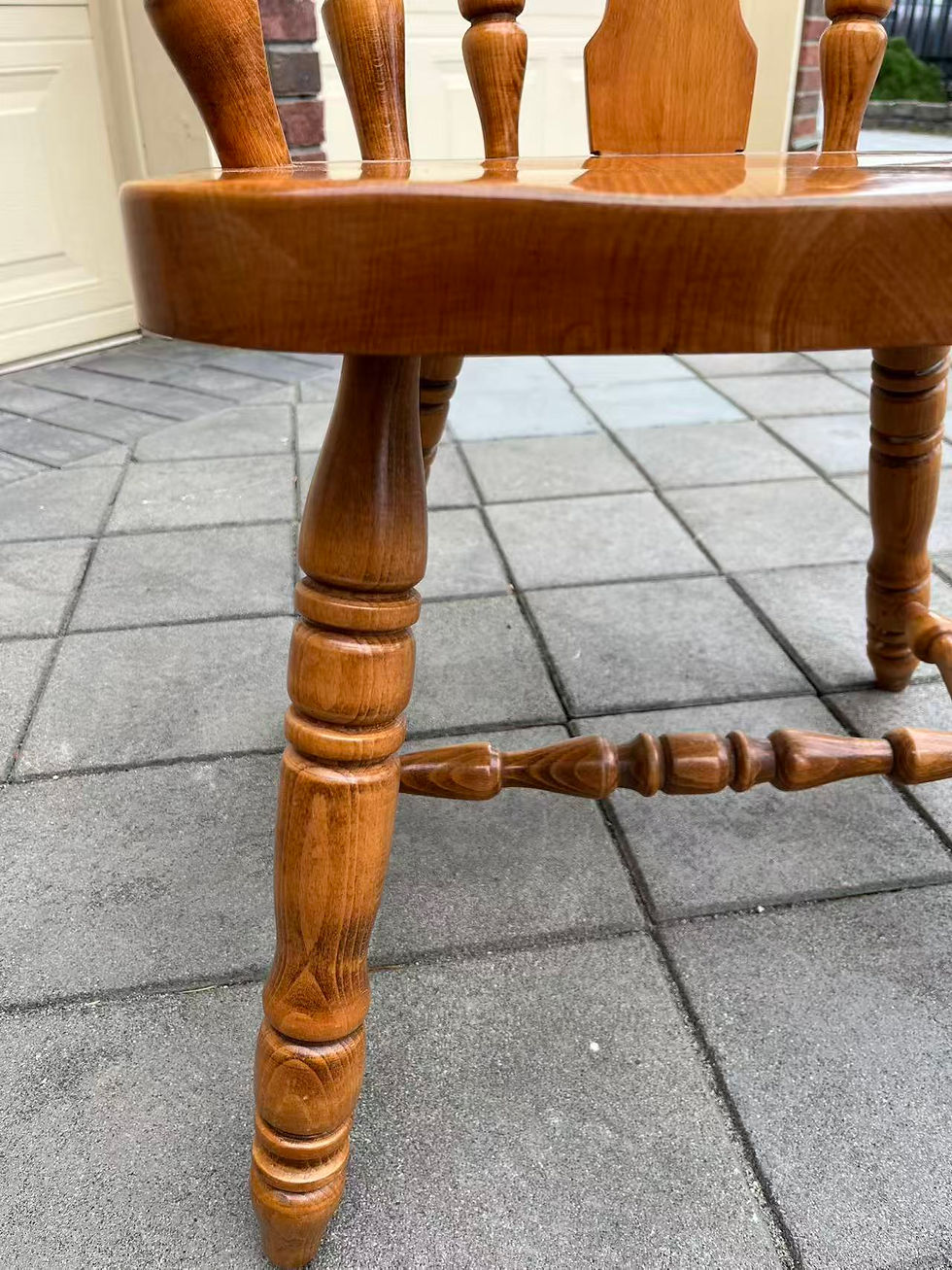 Thumbnail: Like New 9PC Solid Canadian Maple Dining Set