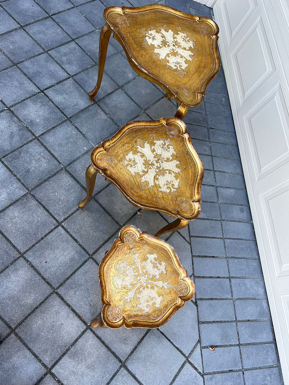 Thumbnail: Italy made nesting tables