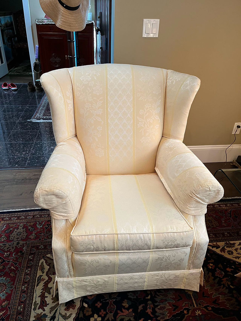 Thumbnail: Like new 3pc fabric sofa set