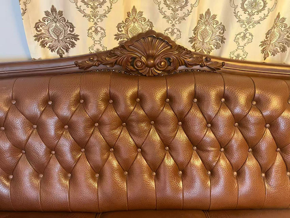 Thumbnail: Luxury Genuine Leather Sofa Set (3 pcs)  – Like New!