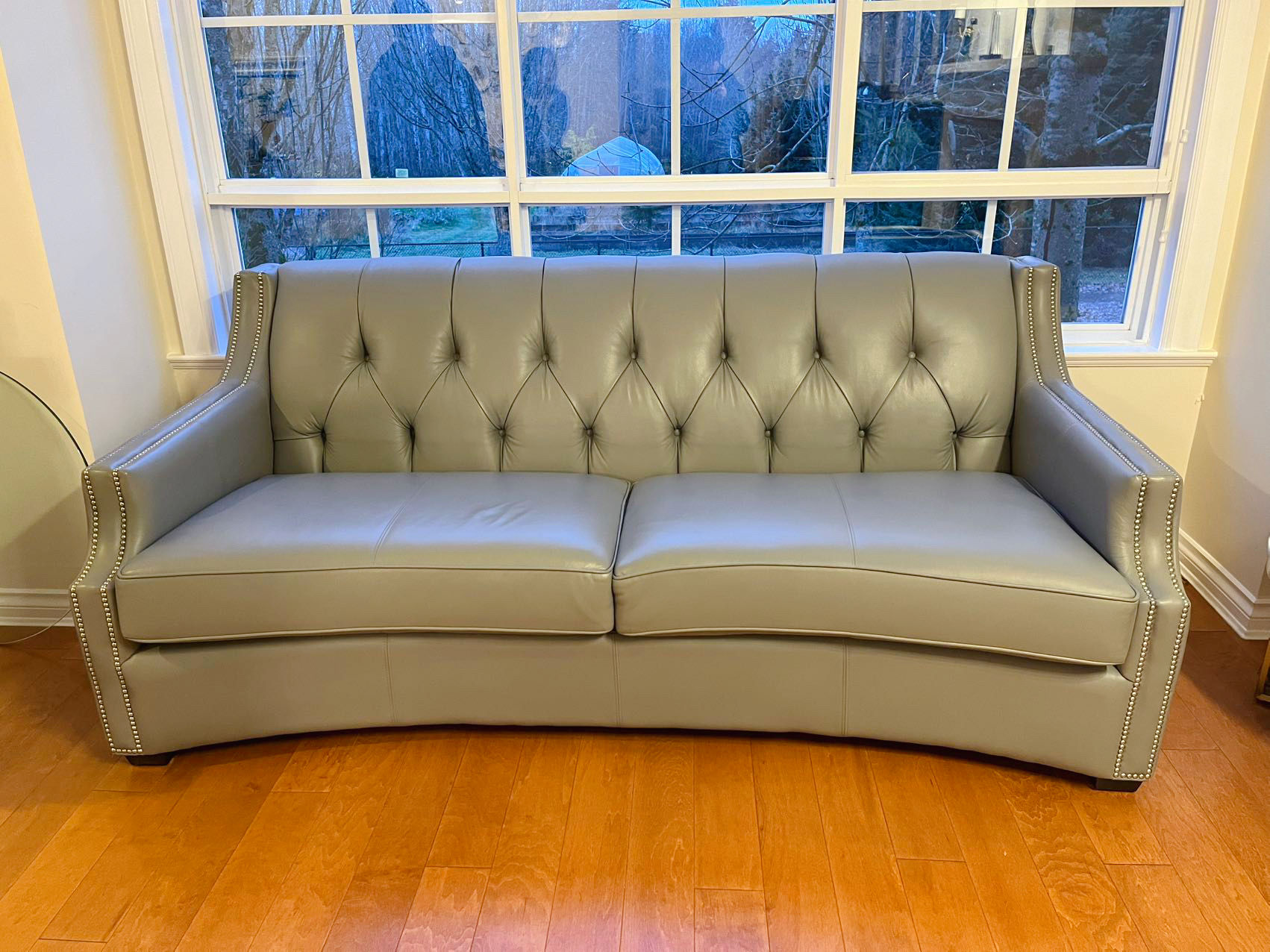 Like new Canada made hand carved leather sofa by Decor-Rest Furniture