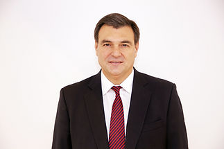 Dr. Andrés Luis Echaarreta Jefe Servicio de Medicina Respiratoria Centro Médico Capital La