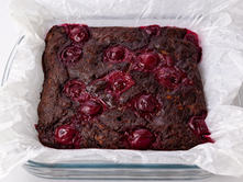 Sağlıklı Vişneli Brownie